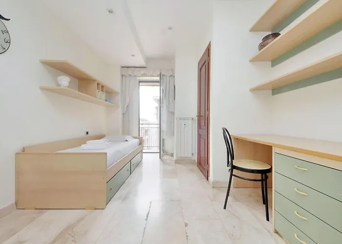 Laurentina 아파트